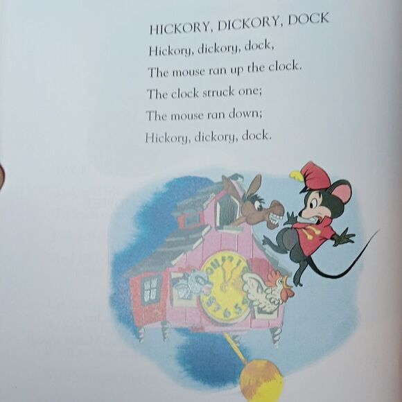 DISNEY NURSERY RHYMES & FAIRY TALES BOOK GREAT PRE-OWNED CONDITION - Picture 8 of 9